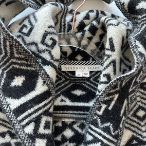Perfect condition Veronica beard wool cardigan. Worn twice.
